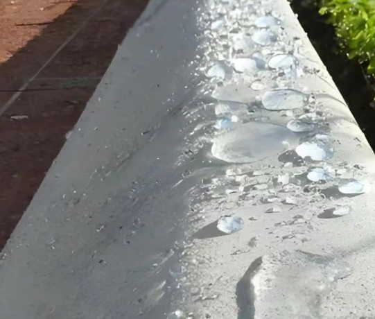 商水硅烷浸渍涂料在混凝土保护中的应用